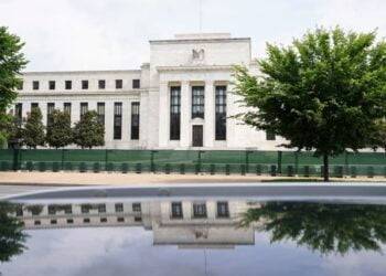 Bank A.S. Meminjam $165 Miliar Dari Fed dalam Seminggu Bank A.S. Meminjam $165 Miliar Dari Fed dalam Seminggu