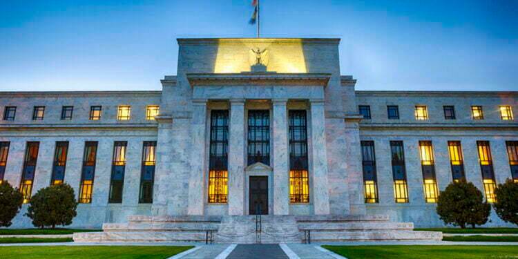 The Fed Membuat Tim Crypto baru di tengah Kekhawatiran Tentang Unregulated Stablecoins