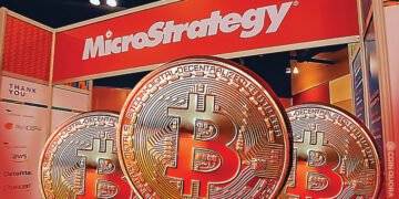Bitcoin Milik Microstrategy berubah menjadi hijau karena harga BTC mencapai 30k