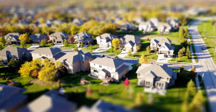 Orang-orang di AS Dapat Membeli dan Menjual Real Estate dengan Crypto Orang-orang di AS Dapat Membeli dan Menjual Real Estate dengan Crypto