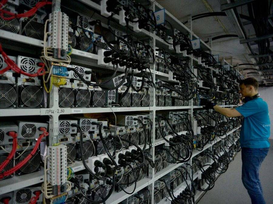 Bitcoin Miners Menambahkan 20.000 BTC Senilai $540 Juta dalam Waktu Kurang dari Seminggu