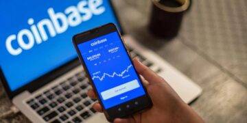 Coinbase Menerima Undangan dari Legislator Hong Kong Di Tengah Drama Regulasi