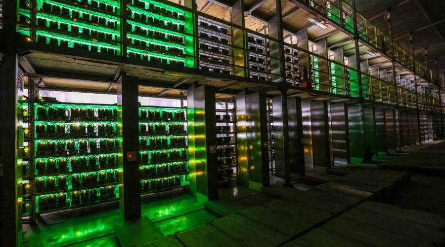 Riot Platforms Menambah Bitcoin Miners Menjelang Halving 2024