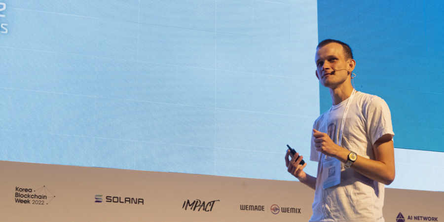 Vitalik Buterin: Penulis, Programmer, dan Pendiri Ethereum