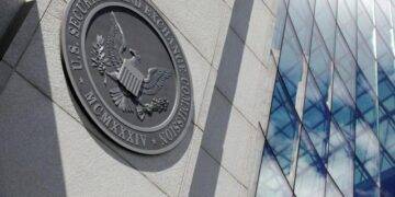 SEC Menunda Keputusan Bitcoin ETF Untuk BlackRock, Invesco, Bitwise