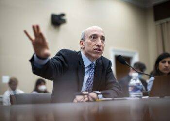 Ketua SEC Gary Gensler Tetap Klasifikasikan Kripto Sebagai Sekuritas Meski Menghadapi Kritikan